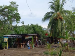 Beach shacks / restaurants / pubs. 